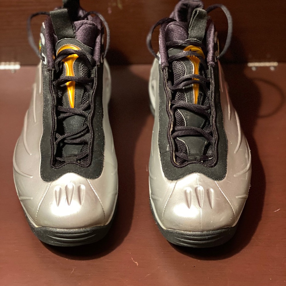 Nike Air Total Foamposite “TIM DUNCAN “ Size 11